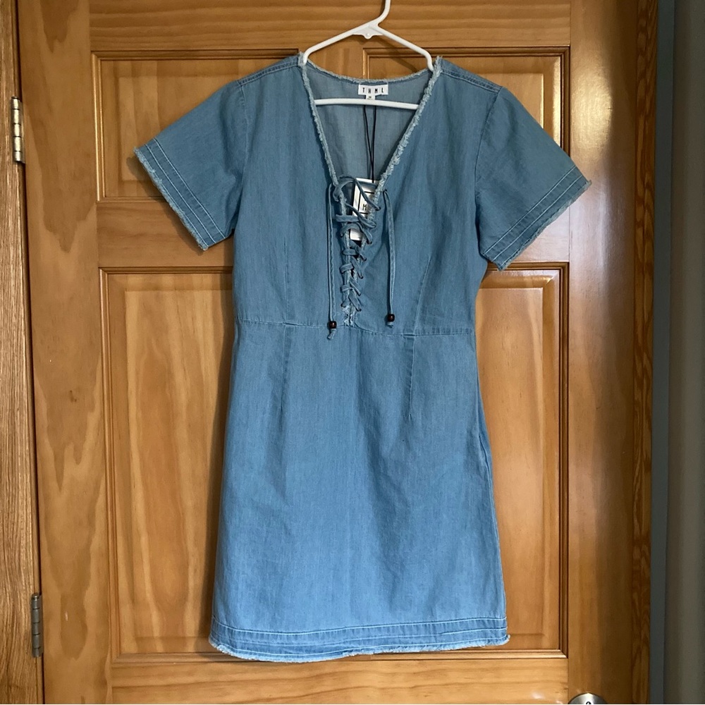 NEW THML lace up jean dress